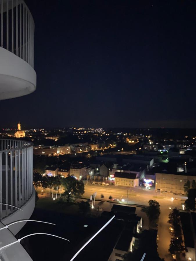 Appartment Im Hotelturm アウグスブルク エクステリア 写真